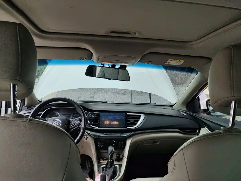 Buick Excelle — миниатюра 9