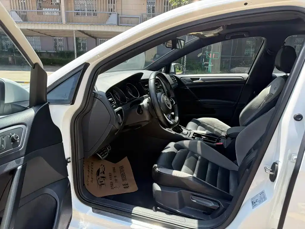 Volkswagen Golf 2017 280TSI AT R-Line