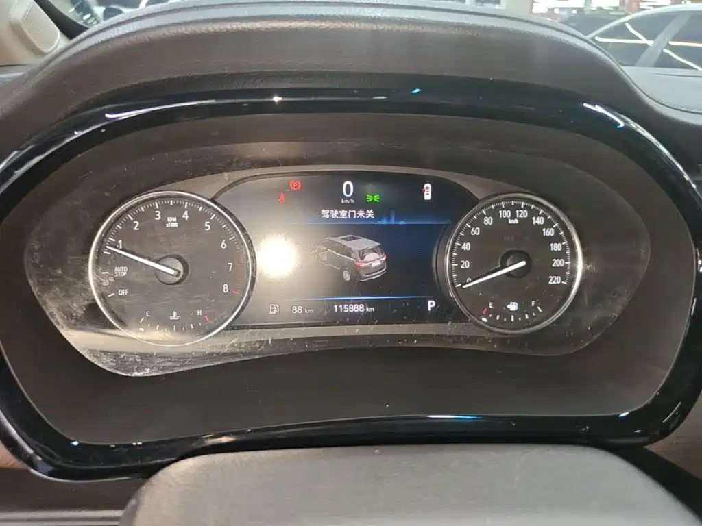 Buick GL8 — миниатюра 12