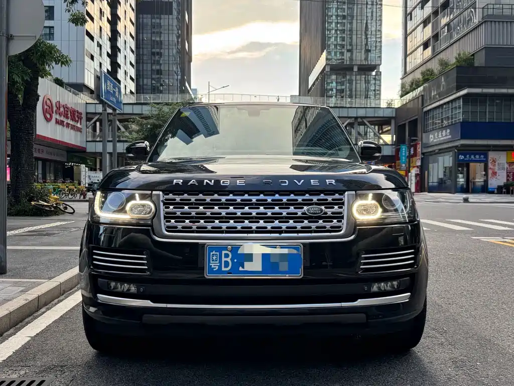 Land Rover Range Rover 2015 3.0 TDV6 Vogue