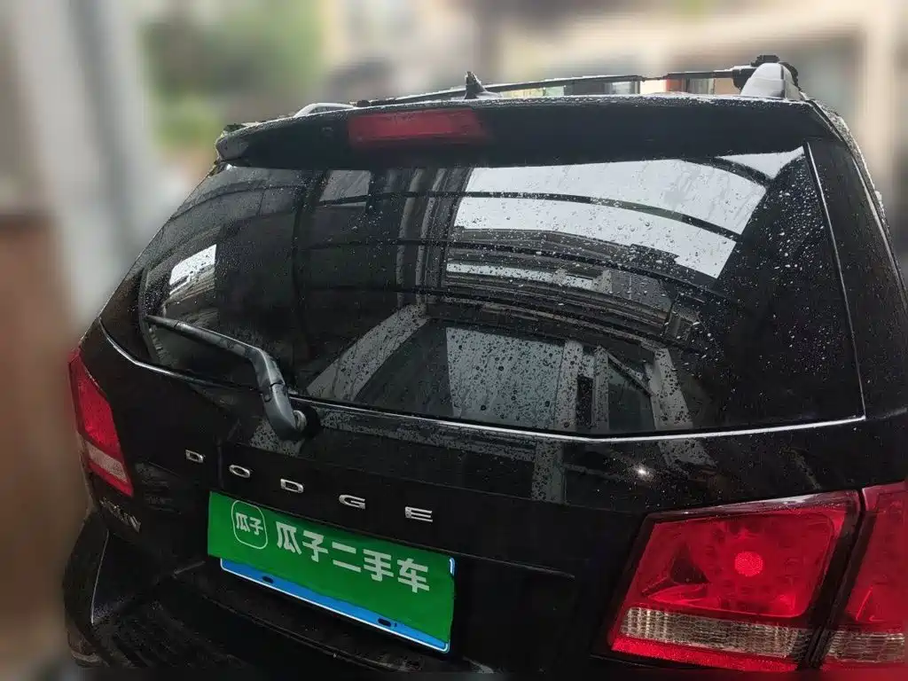 Dodge Journey — миниатюра 3