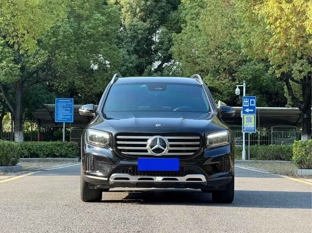 Mercedes-Benz GLB — миниатюра 2