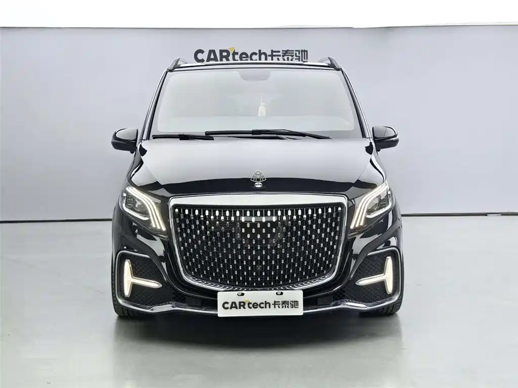 Mercedes-Benz Vito 2023
