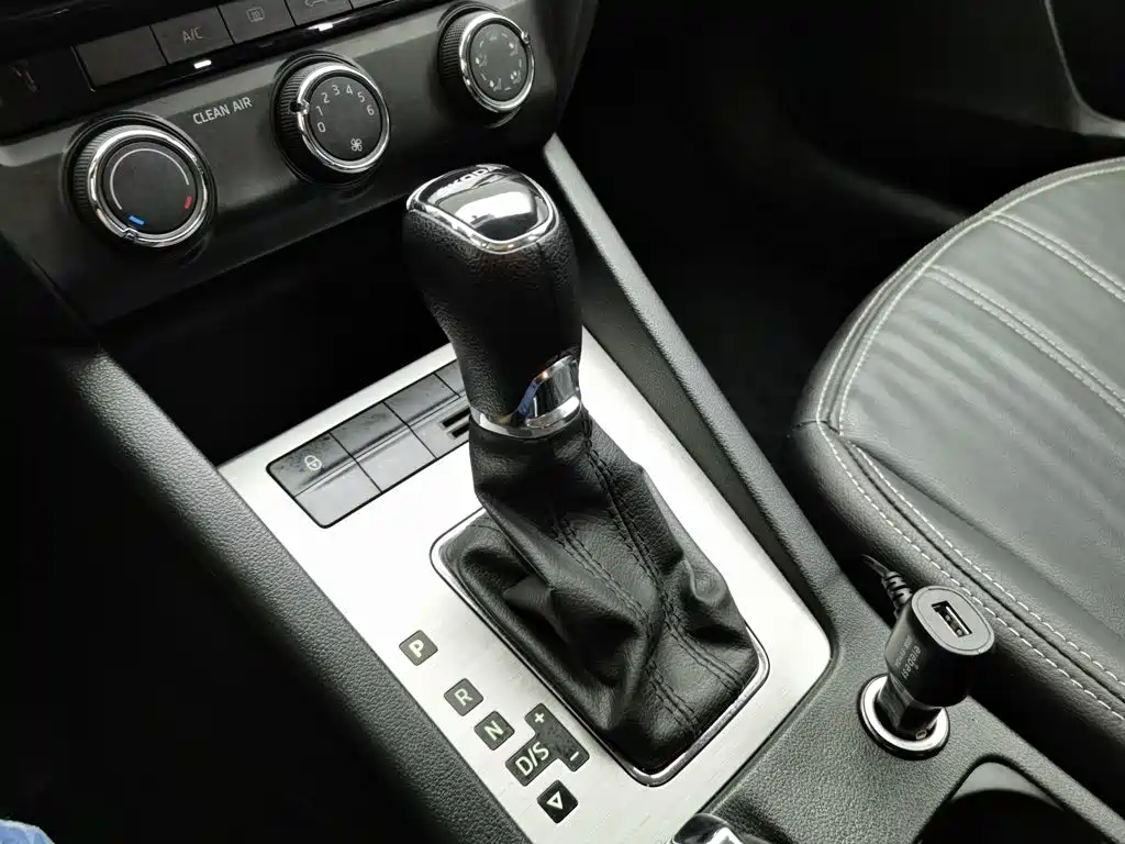 Skoda Octavia — миниатюра 13