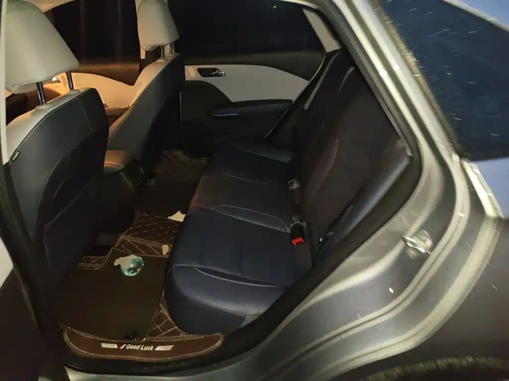 Chevrolet Monza — миниатюра 13