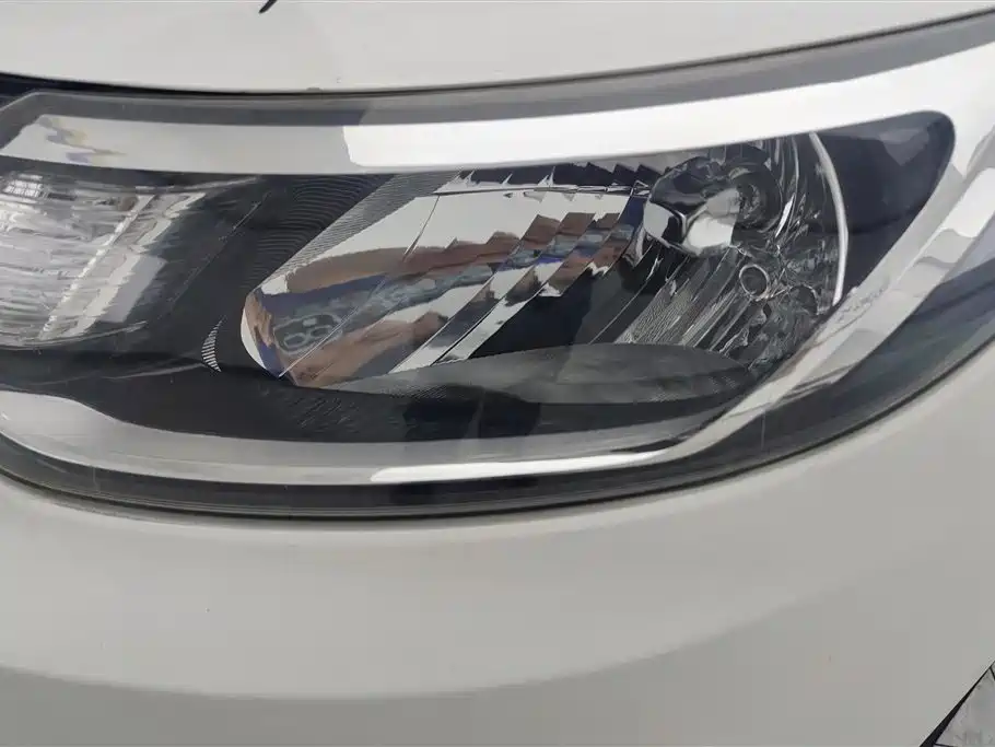 Kia K2 2015 1.4L MT GLS