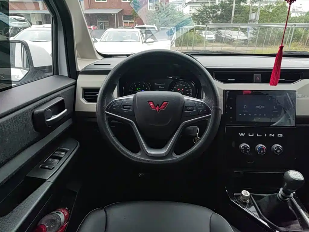 Wuling Hongguang PLUS — миниатюра 11