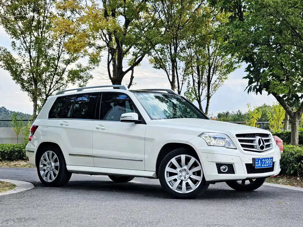Mercedes-Benz GLK-Class (Import) — миниатюра 3
