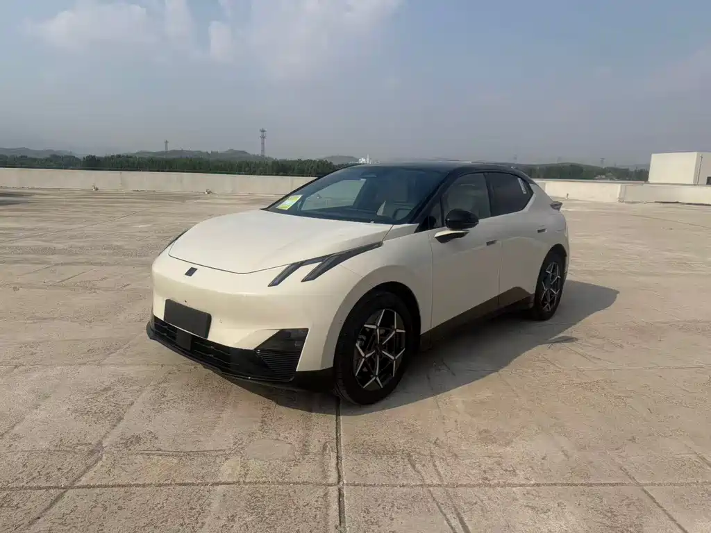 Lynk & Co Z20 2026