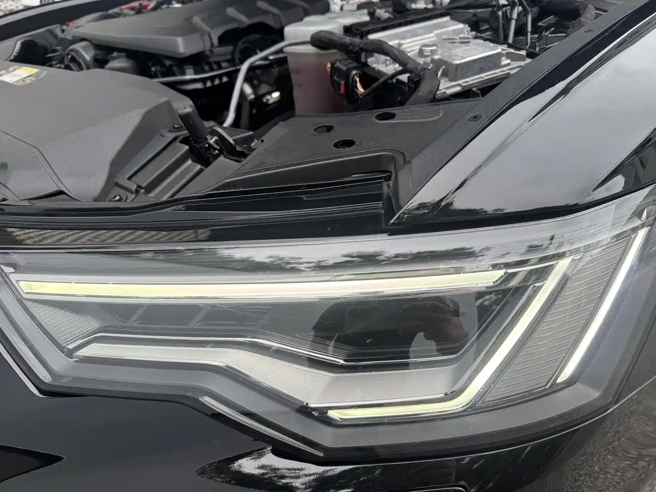 Audi A6L 2022 Черный из Китая, фото 4