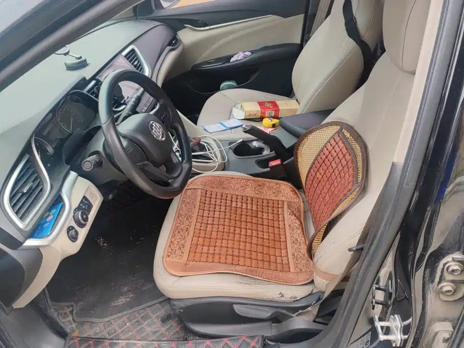 Buick Excelle — миниатюра 9