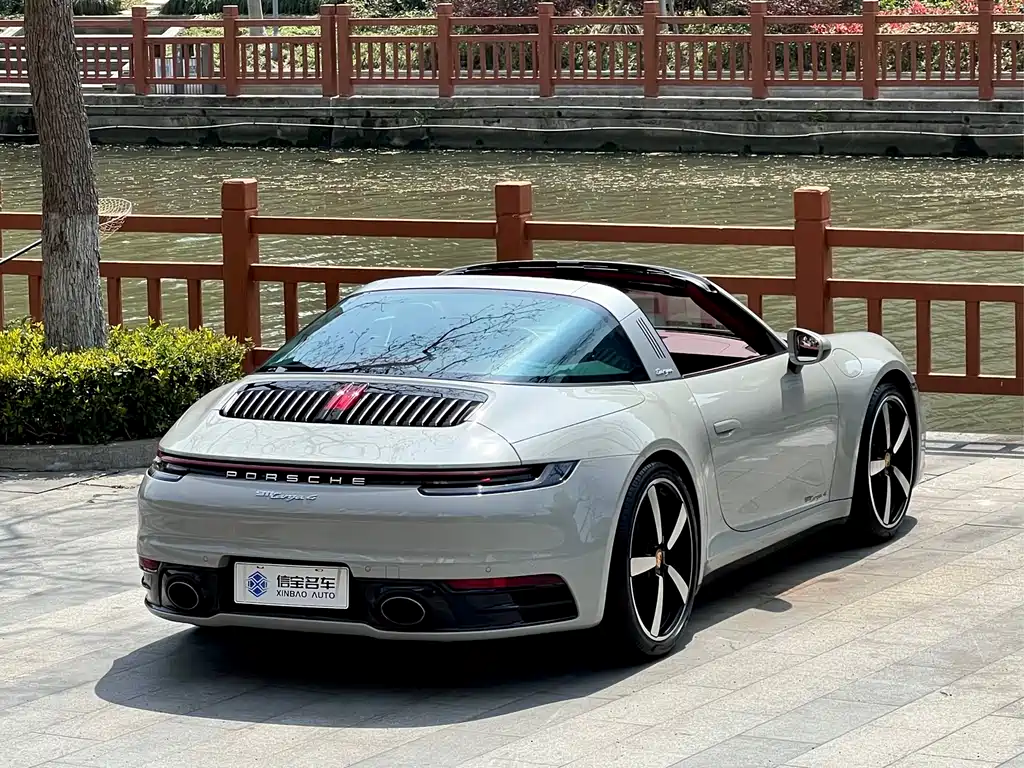 Porsche 911 2020 Targa 4 3.0T