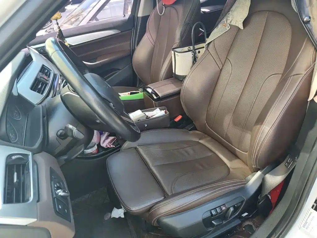 BMW X1 — миниатюра 8