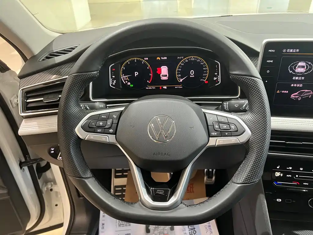Volkswagen Tiguan L — миниатюра 9