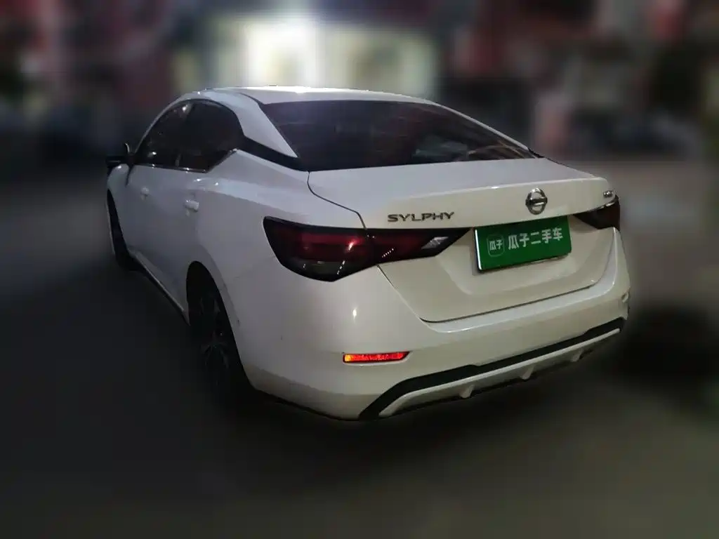Nissan Sylphy — миниатюра 4