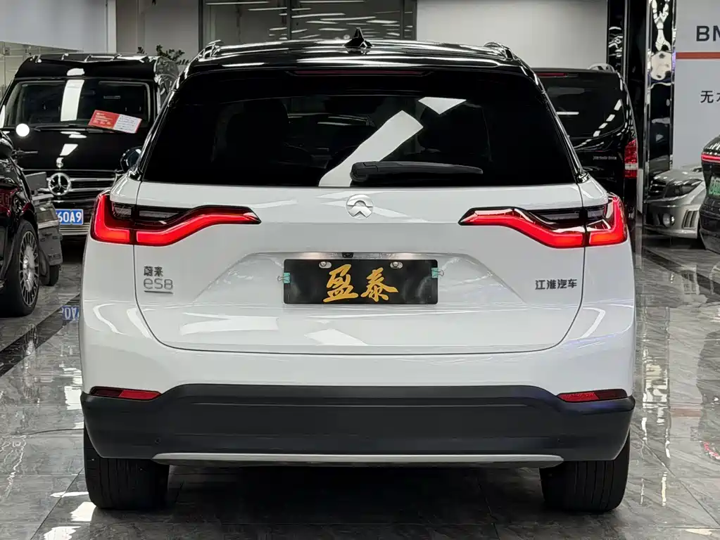 NIO ES8 — миниатюра 6