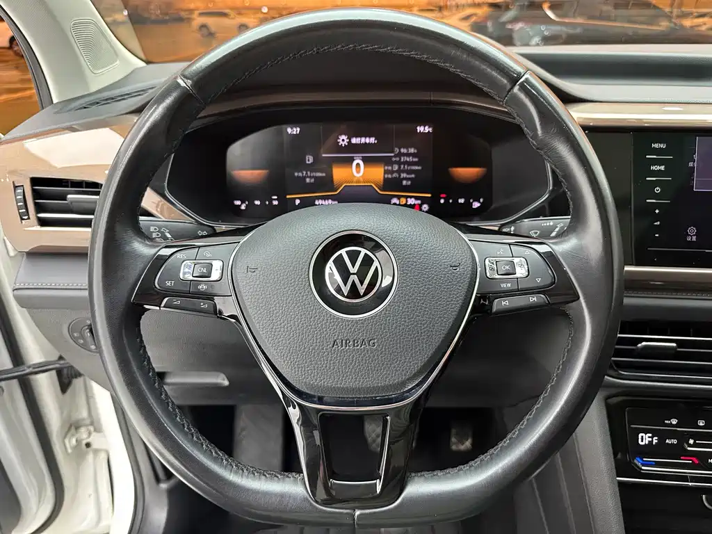 Volkswagen Tharu — миниатюра 17