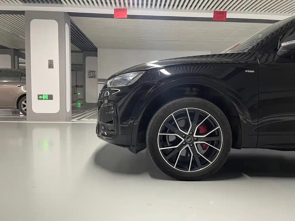 Audi Q5L — миниатюра 5