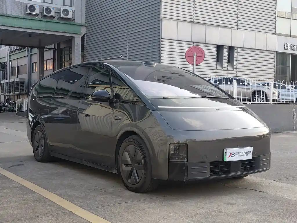 Li Auto Li MEGA — миниатюра 5