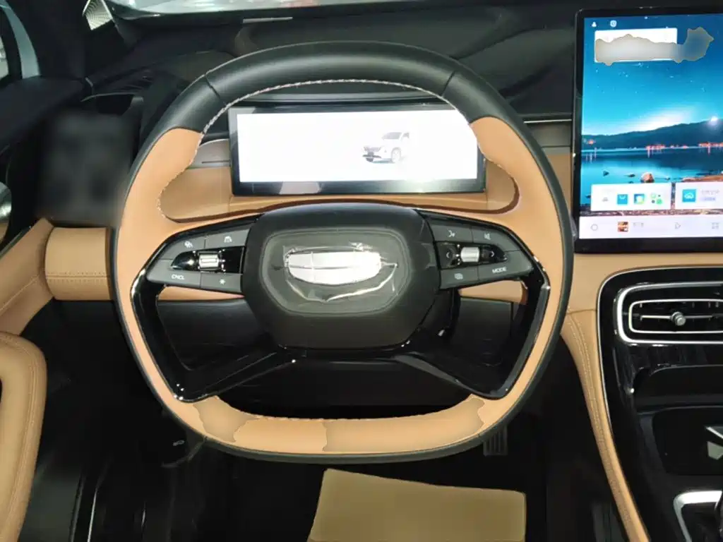 Geely Boyue L — миниатюра 11