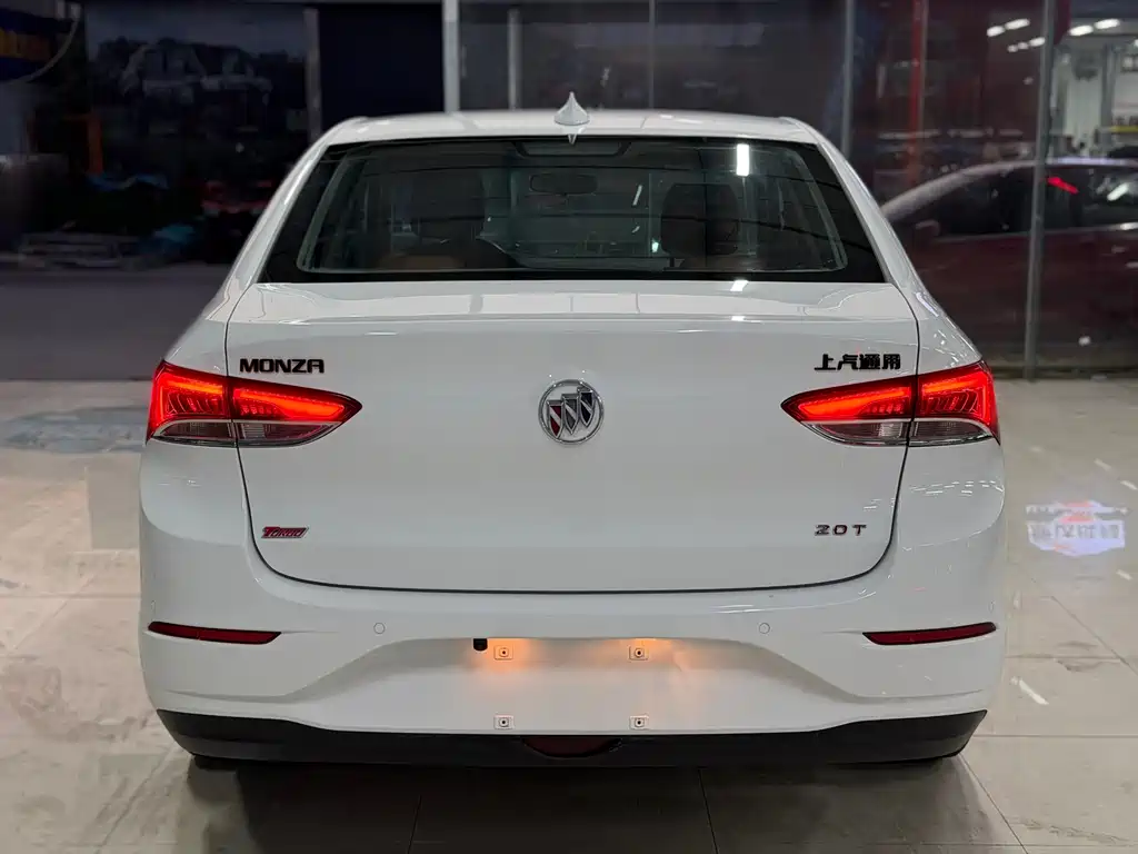 Buick Excelle — миниатюра 15