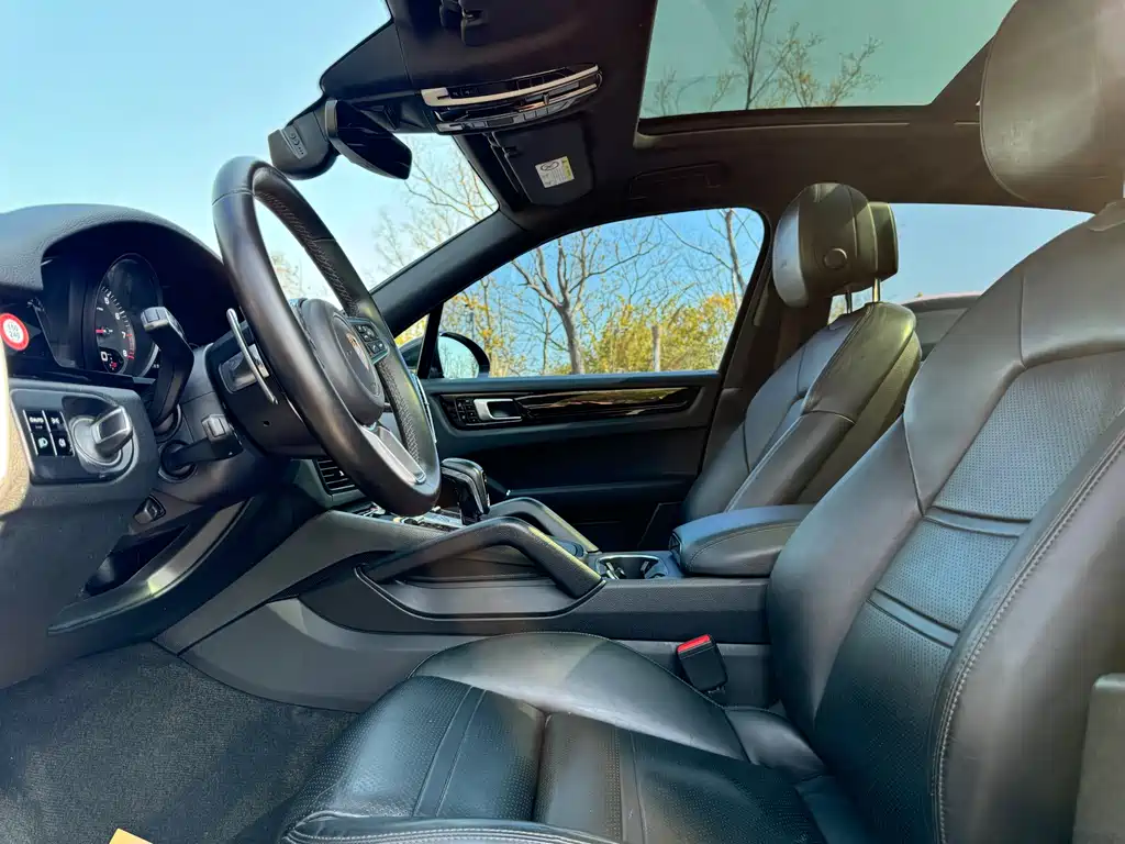 Porsche Cayenne 2019 Cayenne 3.0T