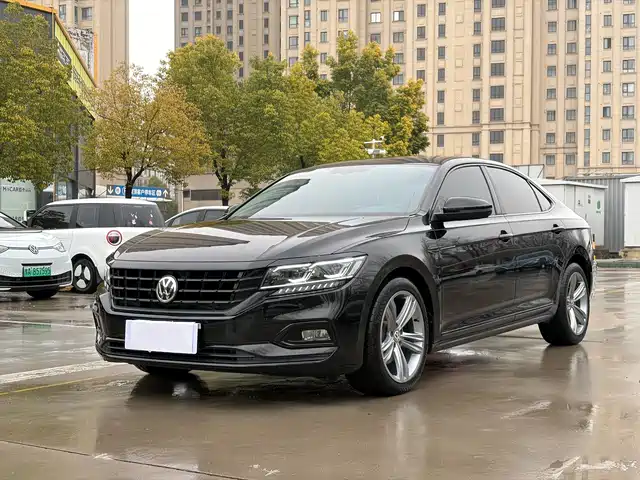 2019 Volkswagen Passat