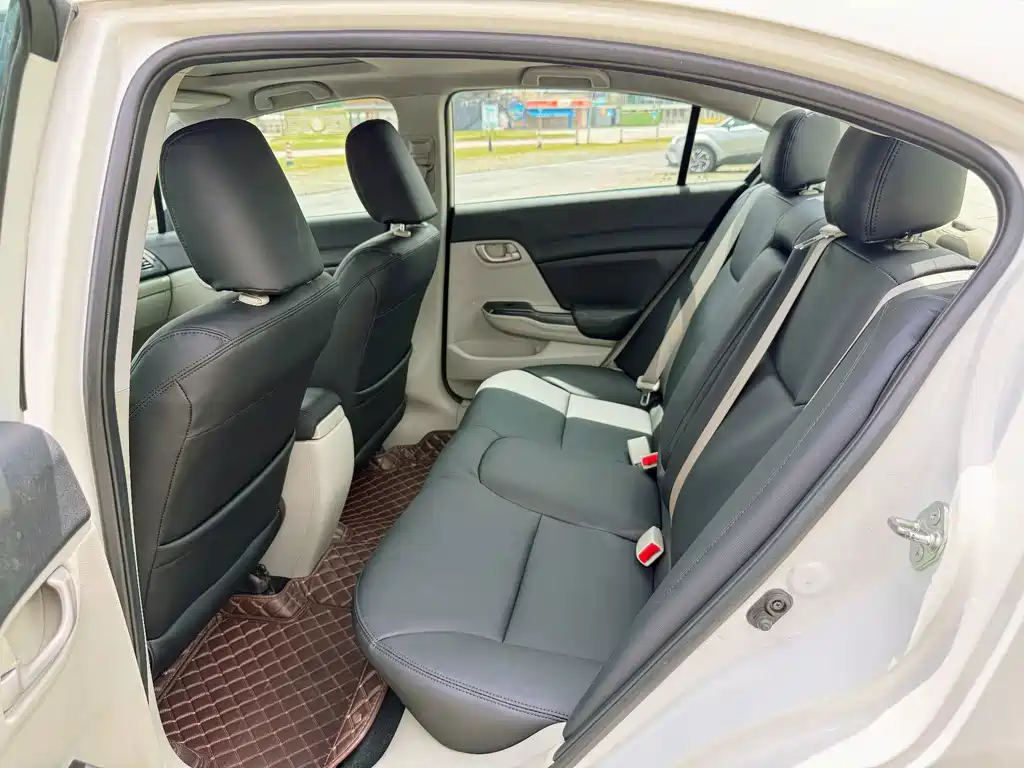 Honda Civic — миниатюра 11