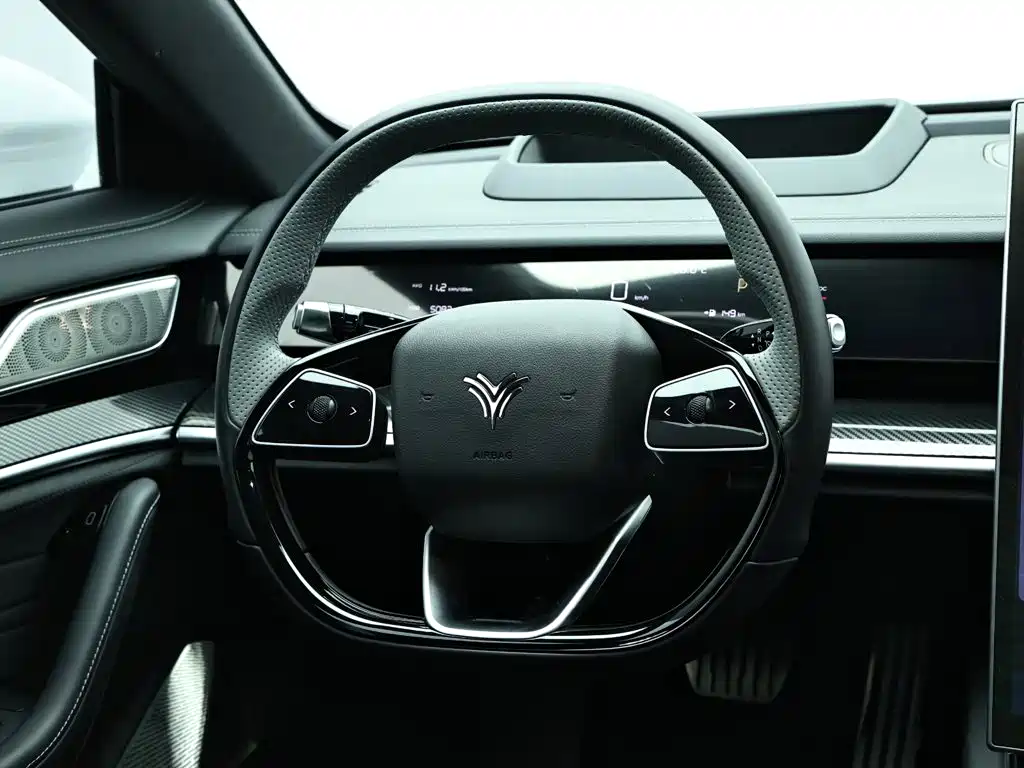 Neta S Shooting Brake — миниатюра 14