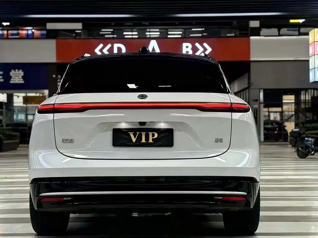 NIO ES6 — миниатюра 13