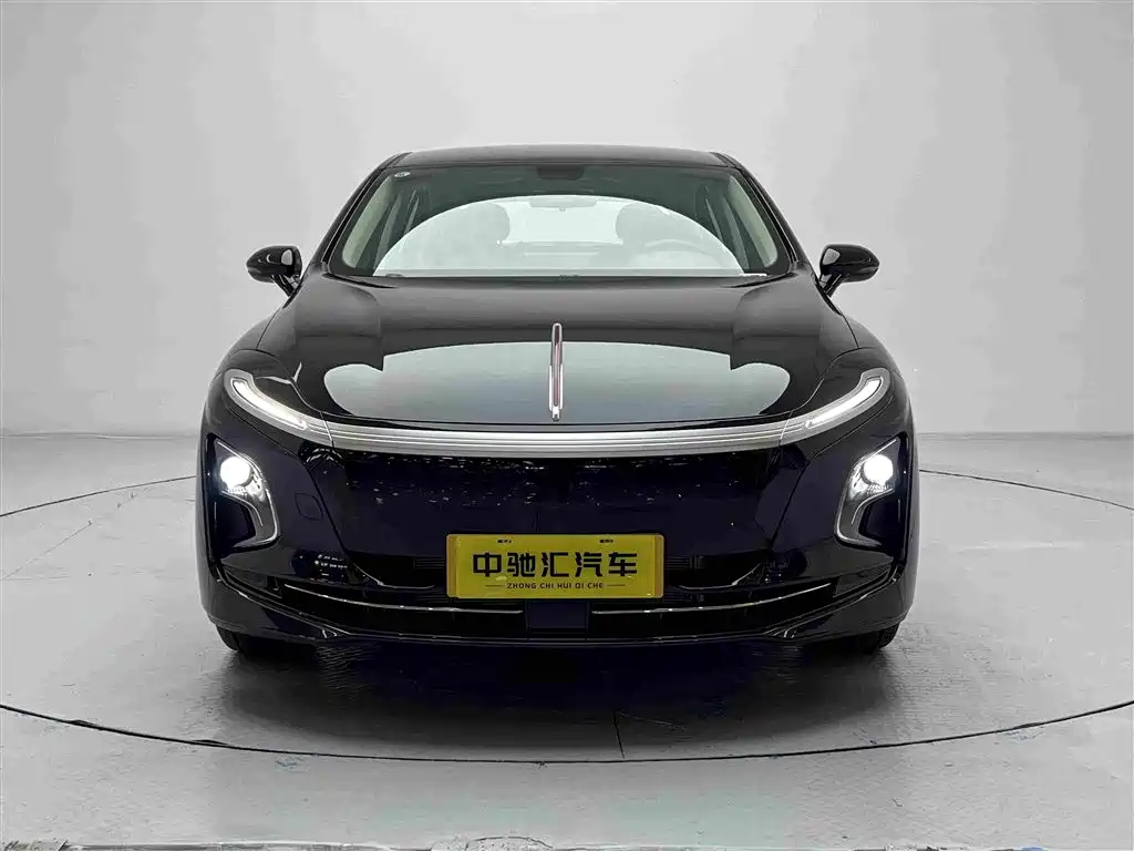 Hongqi E-QM5 2024 500km