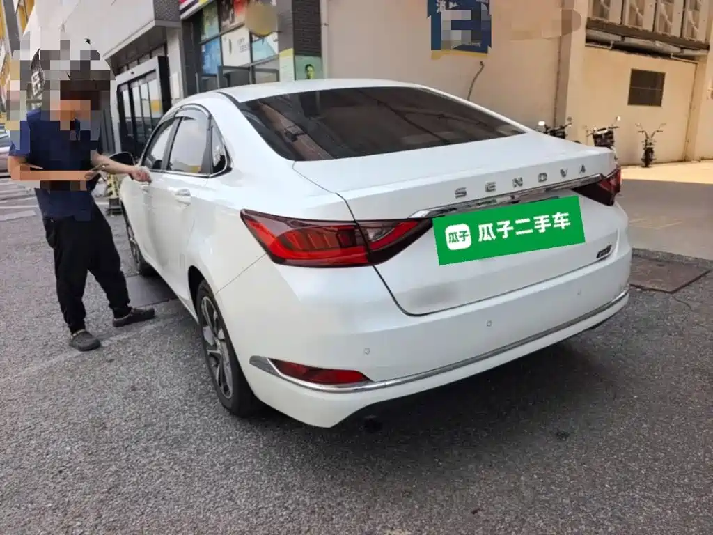 BAIC U7 — миниатюра 5