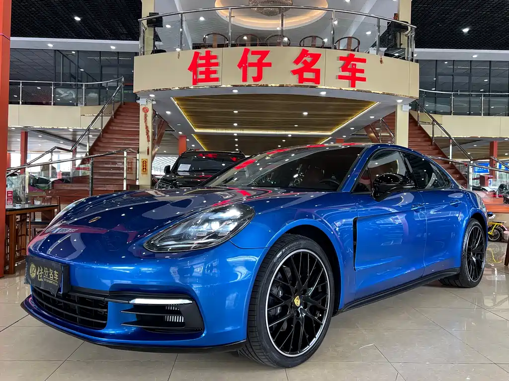 Купить Porsche Panamera