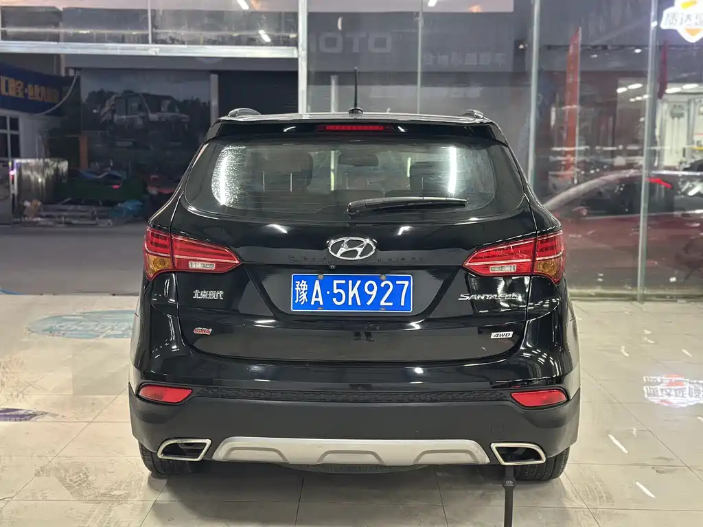 Hyundai Santa Fe — миниатюра 10