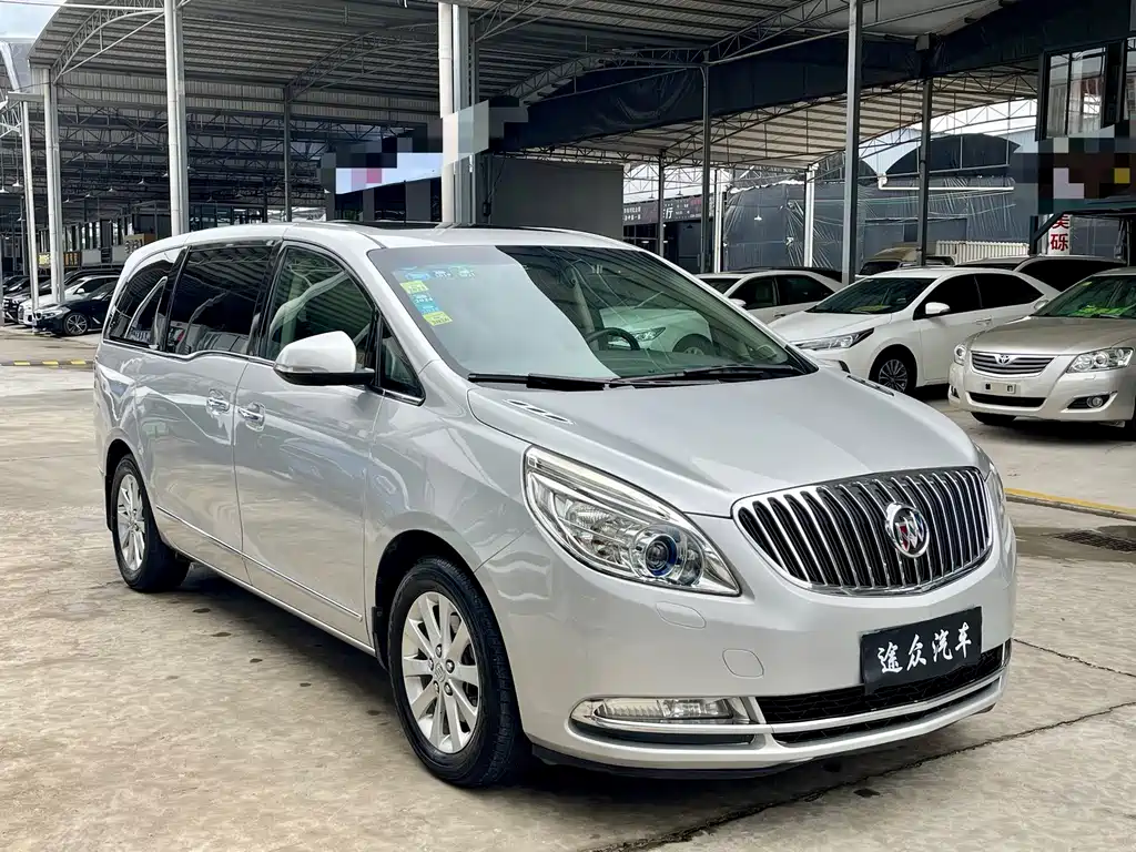 Buick GL8 — миниатюра 3