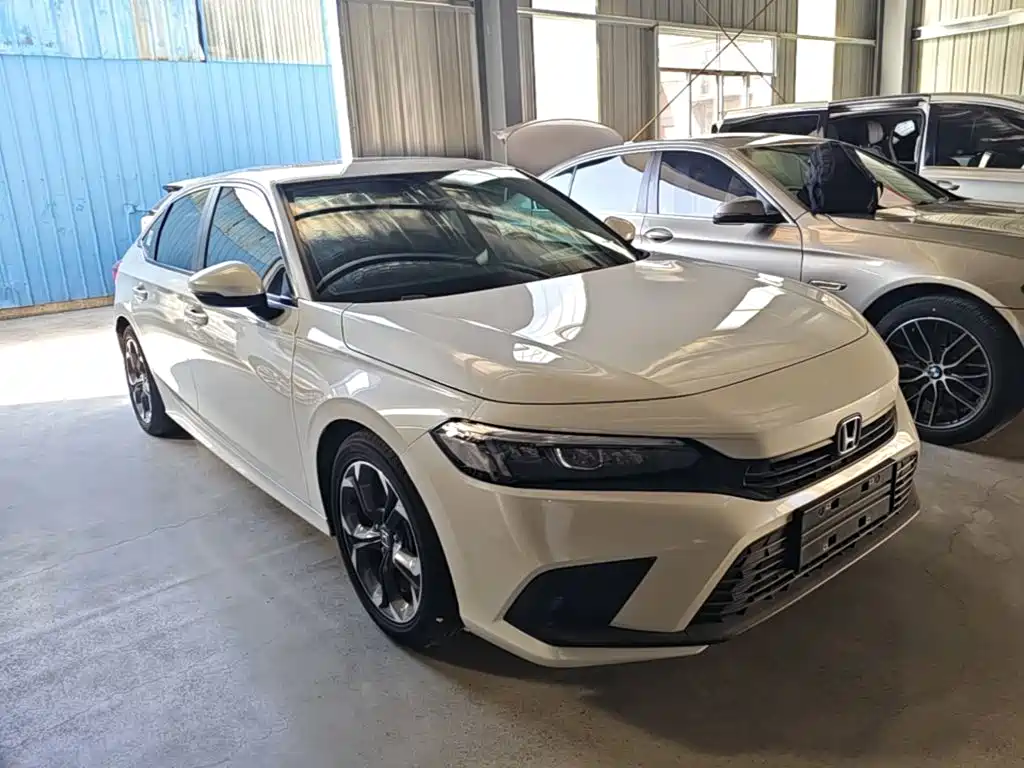 Honda Civic — миниатюра 4