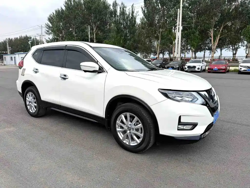 Nissan X-Trail — миниатюра 2