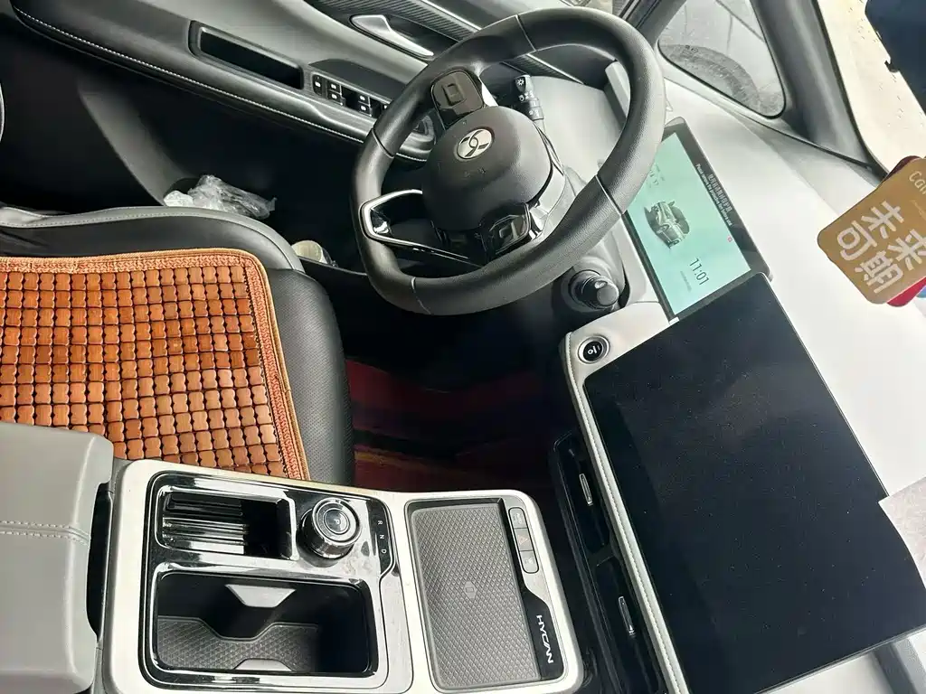 Hycan Z03 — миниатюра 3