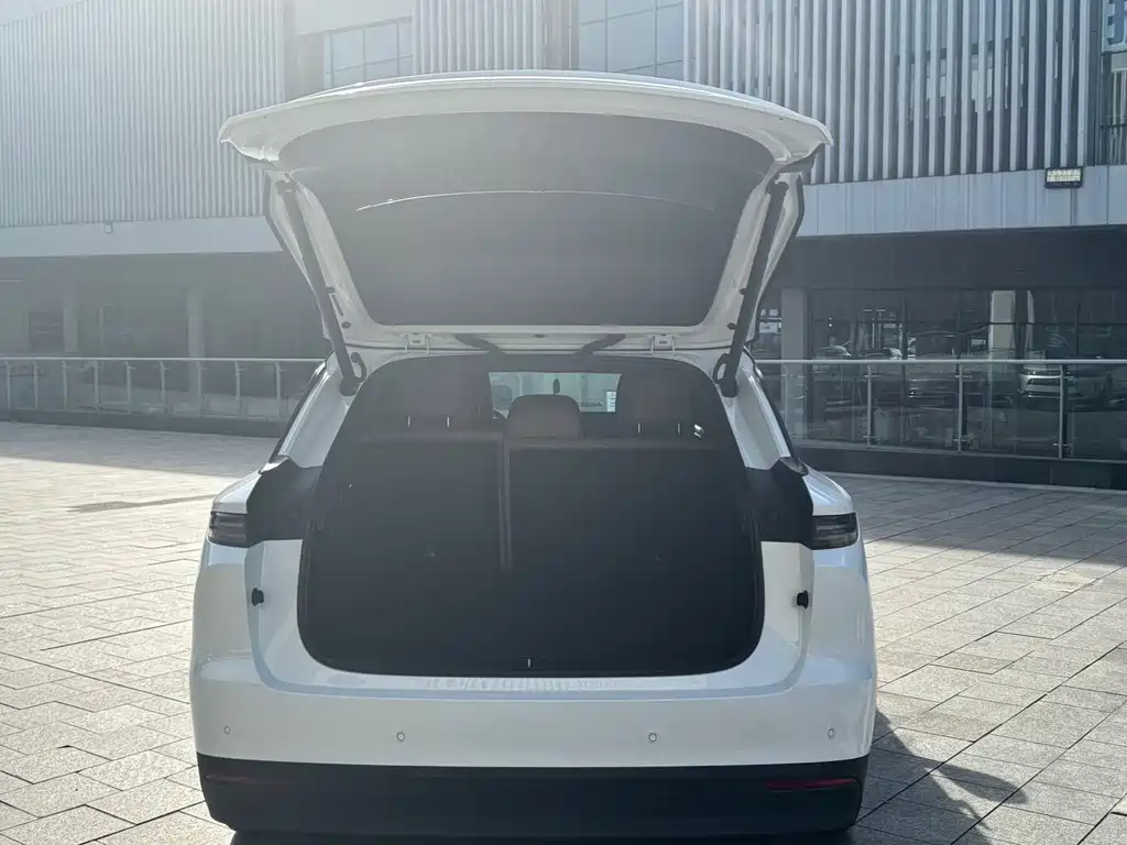 Li Auto Li i6 — миниатюра 7