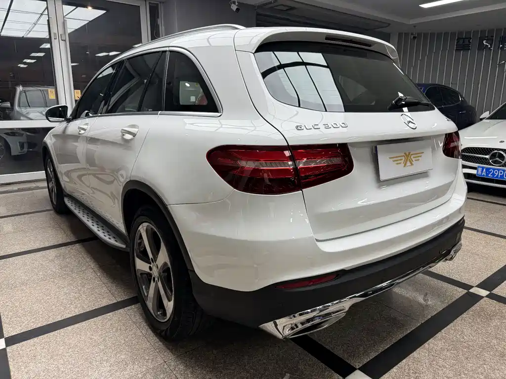 Mercedes-Benz GLC — миниатюра 5