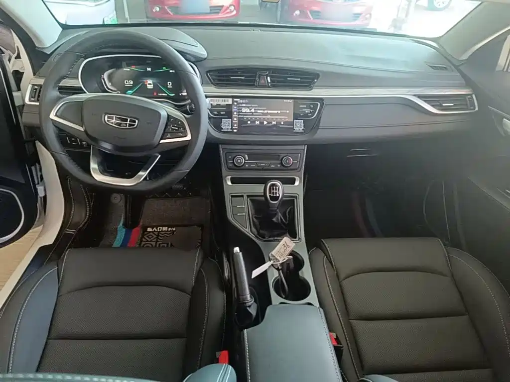 Geely Emgrand — миниатюра 10