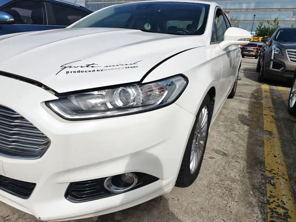 Ford Mondeo — миниатюра 24
