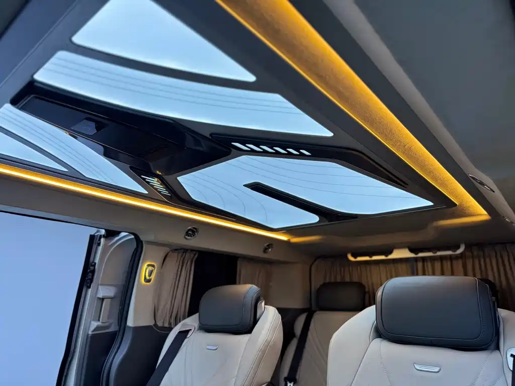 Ford Tourneo — миниатюра 13