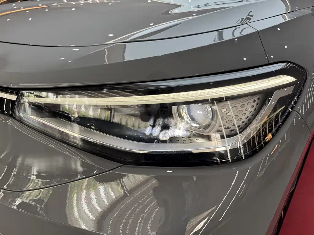 Volkswagen ID.4 Crozz — миниатюра 30