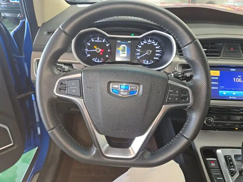 Geely Emgrand GS — миниатюра 11