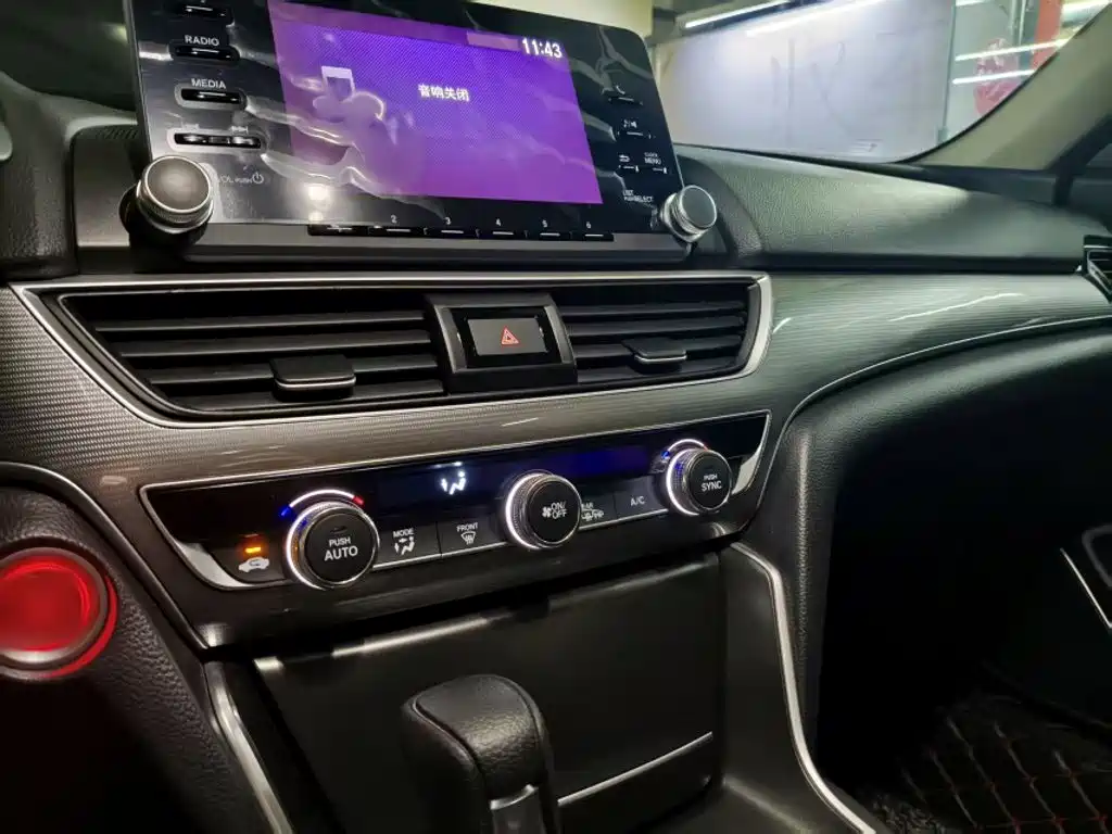 Honda Accord — миниатюра 10