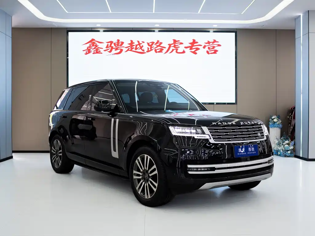 Land Rover Range Rover 2023 3.0 L6 400PS Long Wheelbase