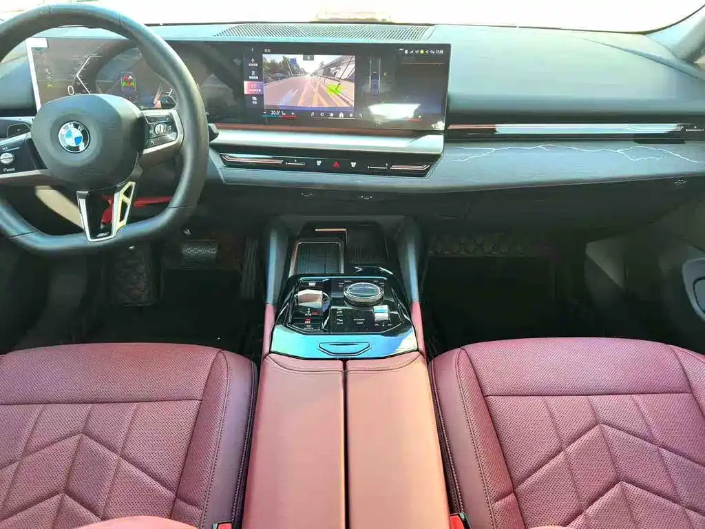BMW 5 Series — миниатюра 5