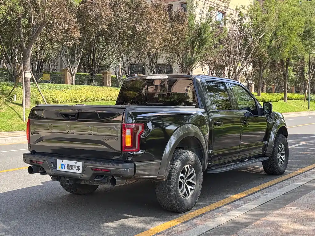 FORD F 150 RAPTOR