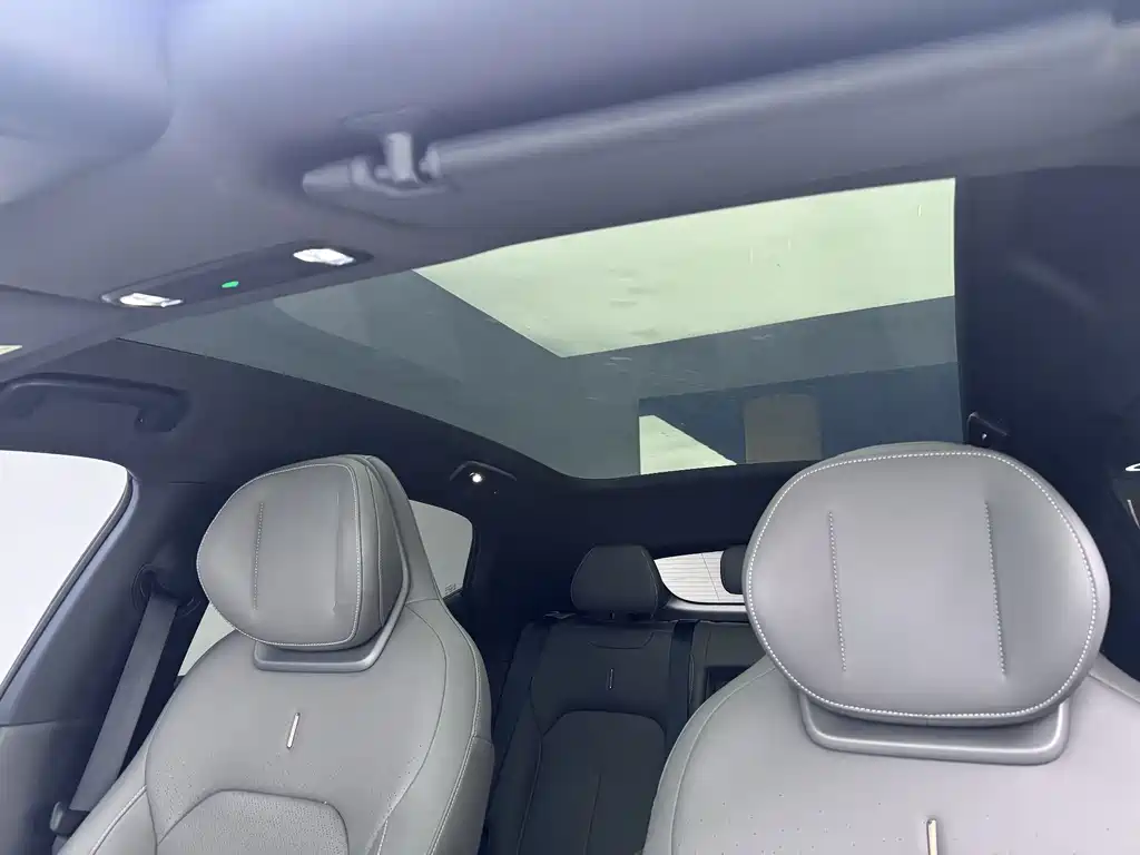 Lynk & Co Z20 — миниатюра 13